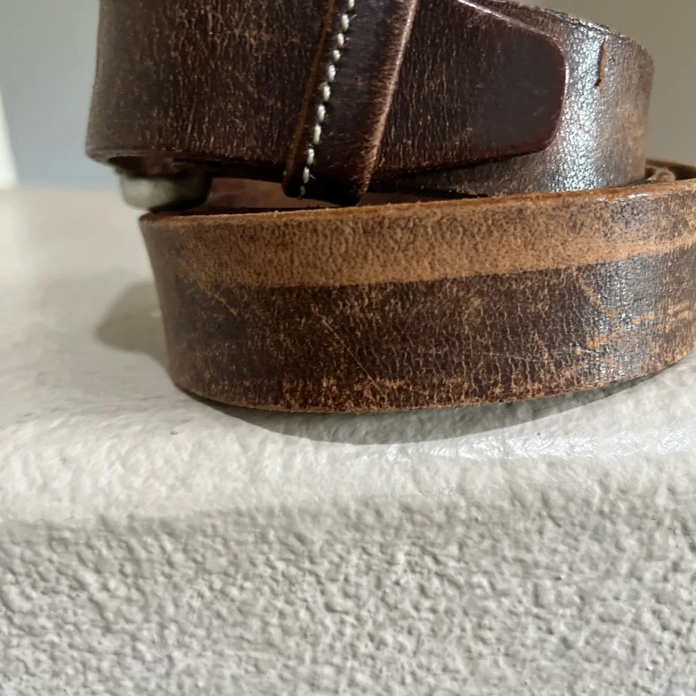 Men supper Distressed brown leather belt  Work Rugged Utility Grunge medium‎